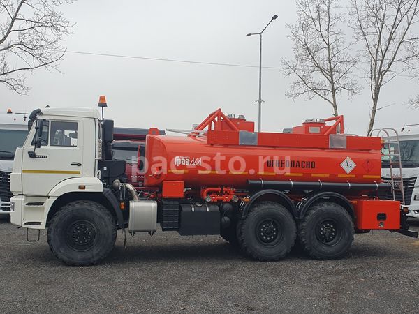 Автотопливозаправщик ГРАЗ 56167-123027-50 (12 куб., 2 отсека) на шасси КАМАЗ 43118-23027-50