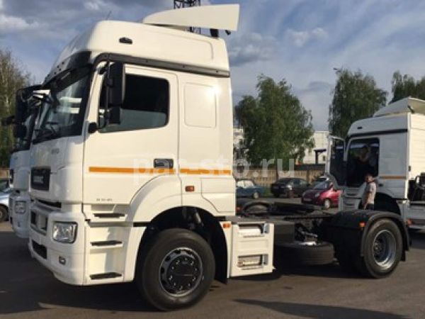седельный тягач КАМАЗ 5490-042-87(S5)