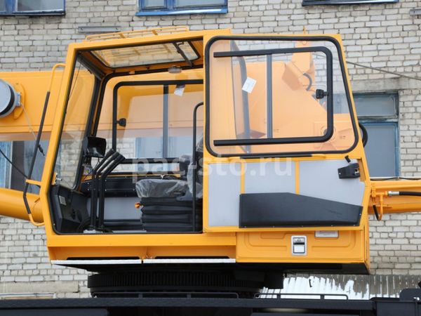 кран автомобильный ГАЛИЧАНИН КС-55713-5; г/п 25 т, длина стрелы 22 м. шасси КАМАЗ 43118 (6х6)