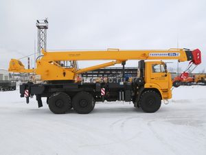 кран автомобильный ГАЛИЧАНИН КС-55713-5; г/п 25 т, длина стрелы 22 м. шасси КАМАЗ 43118 (6х6)