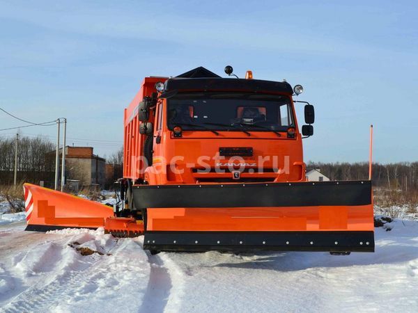 КДМ-7881010 на с.КамАЗ-6520-7915-49 (ПС сталь,V=10,5 м3, Передний, Средний и Боковой отвалы)