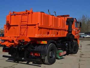 КДМ-7881040 на ш.53605 (ПМ пласт, V=9 м3, Сопла, Средняя щетка)